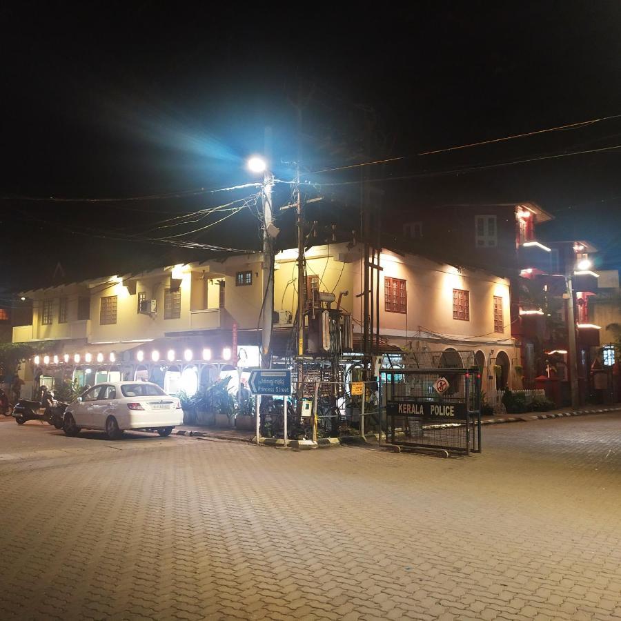 Sundance Beach Villa Kochi Εξωτερικό φωτογραφία